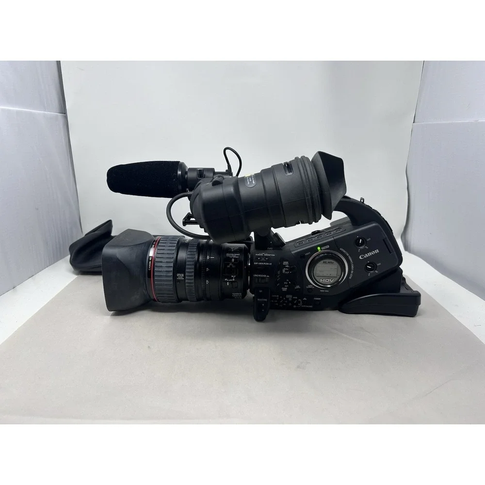 Canon XL H1A 3CCD HD Professional Camcorder -20x 5.4-108mm Zoom Lens & Hard Case